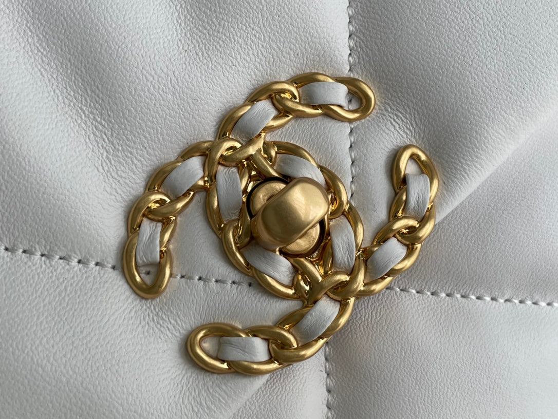 Chanel 19 Flap Bag White Lambskin Mixed Hardware Preloved Designer Bag