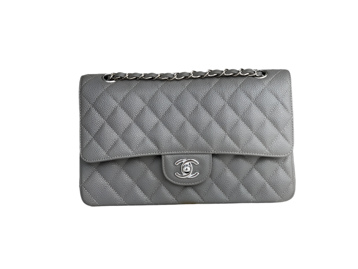 Chanel Classic Flap Bag Medium Grey Caviar met Silver Hardware