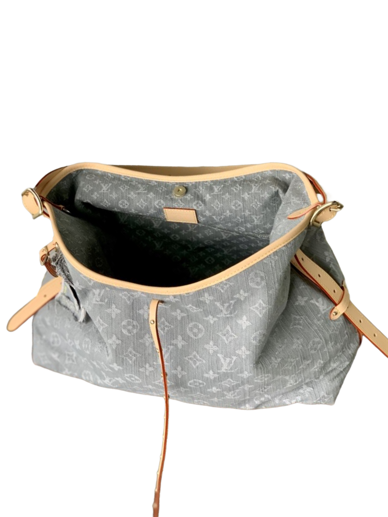 Louis Vuitton CarryAll MM monogram canvas bag shoulder bag