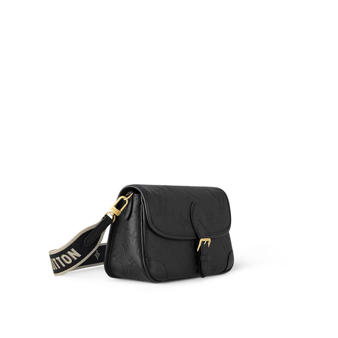 Louis Vuitton Diane Schoudertas – Zwart Monogram Empreinte Leer (M46386)
