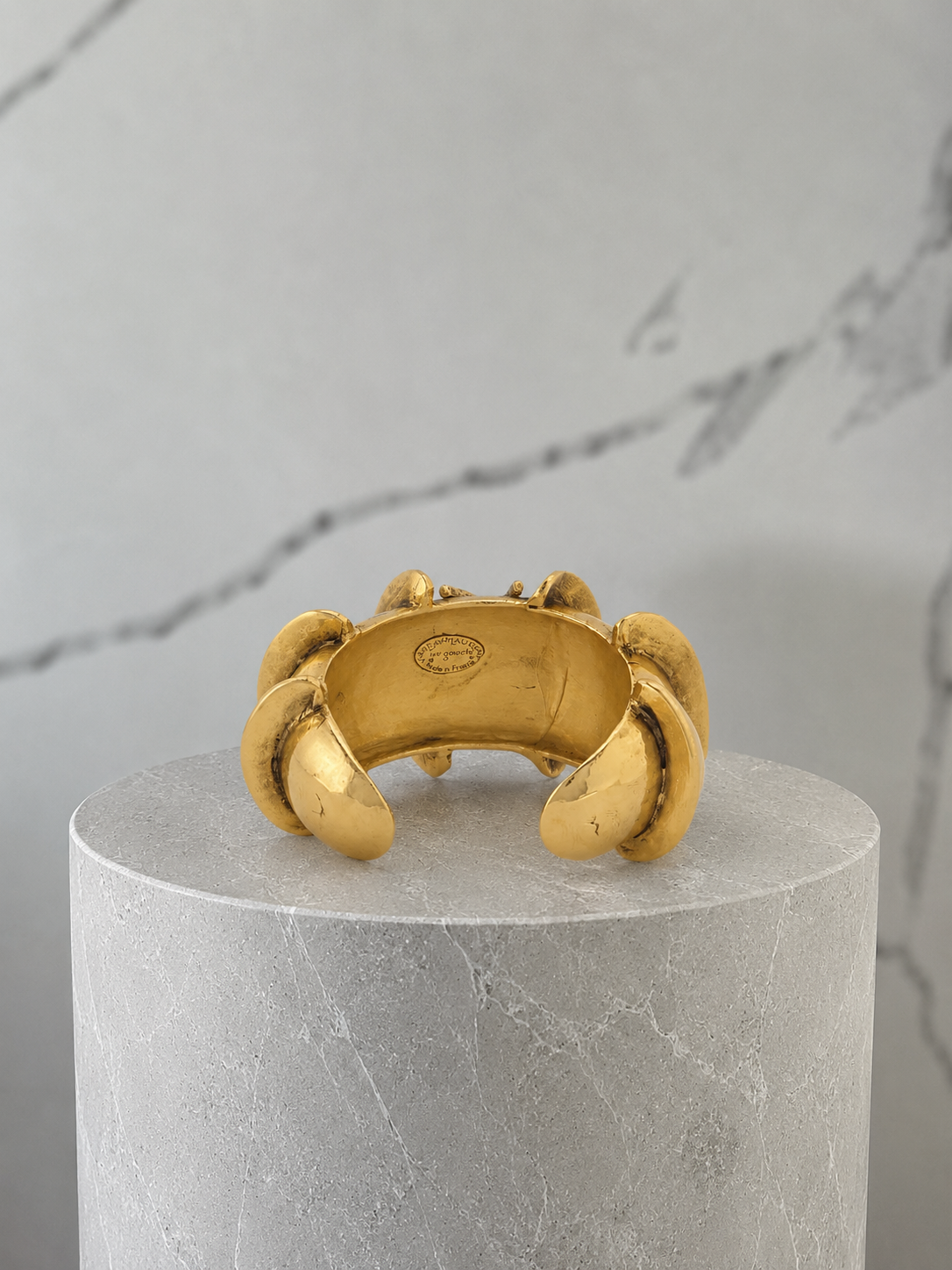Saint Laurent Cassandre Gold-Tone Cuff Bracelet – PRELOOV