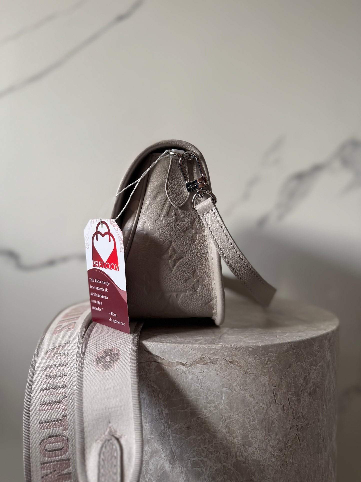 Louis Vuitton Diane dames tas schoudertas Brume Quartz