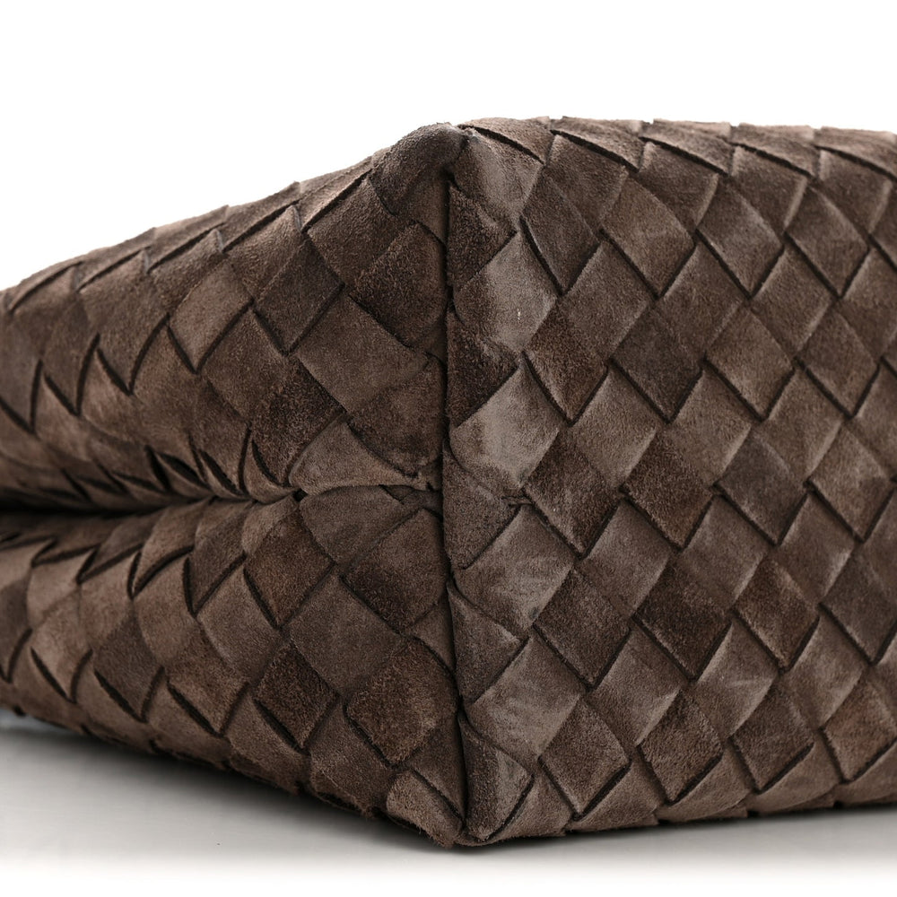 Bottega Veneta Medium Andiamo Shoulder Bag Fondant Dark Brown Suede Intrecciato – PRELOOV