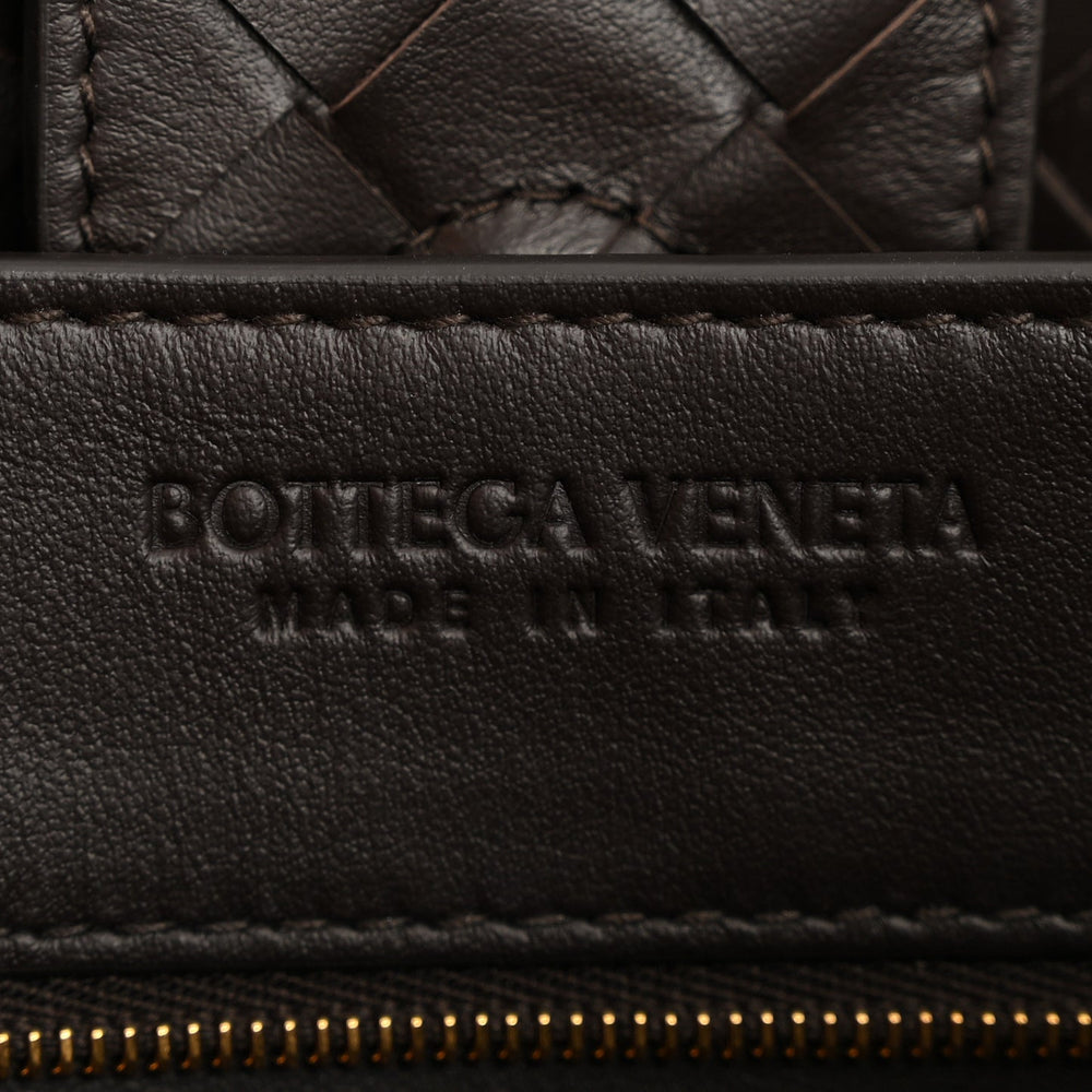 Bottega Veneta Medium Andiamo Shoulder Bag Fondant Dark Brown Suede Intrecciato – PRELOOV