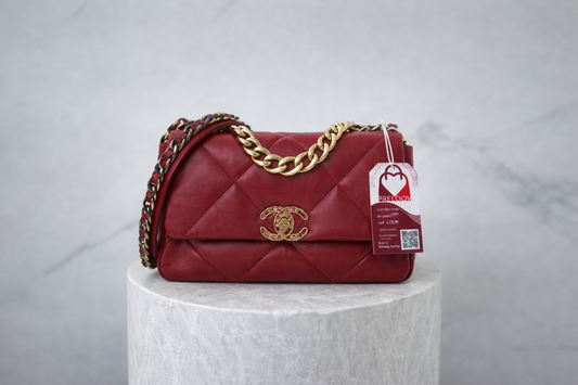 Chanel 19 Flap Bag Medium Red Goatskin