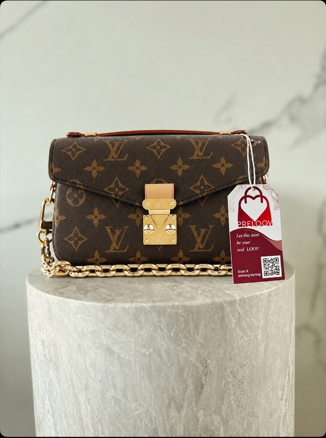 Louis Vuitton Pochette Métis East West Monogram – PRELOOV