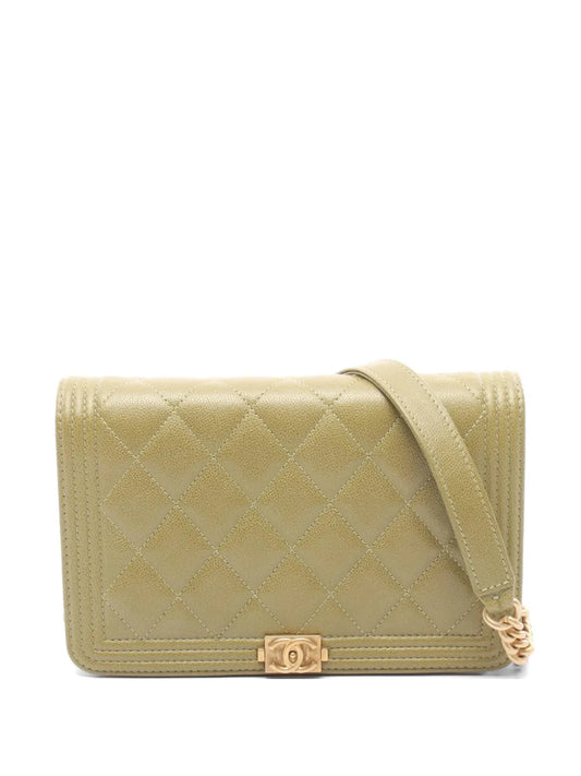 Chanel Boy Chanel Shoulder Bag Khaki Green Caviar Leather 2021 – PRELOOV