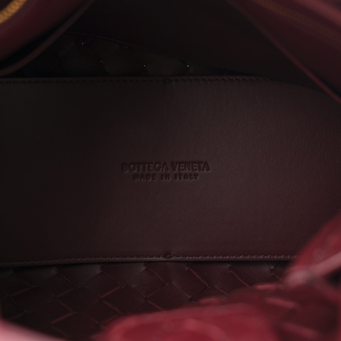 Bottega Veneta Small Andiamo Shoulder Bag Barolo Red Nappa Intrecciato Gold Knot – PRELOOV