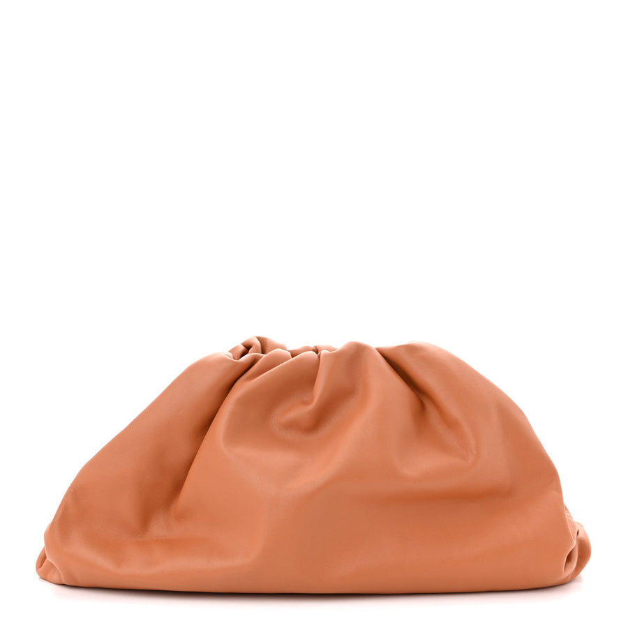 Bottega Veneta Smooth Butter Calf The Pouch Oversized Clutch Clay 2026 PRELOOV