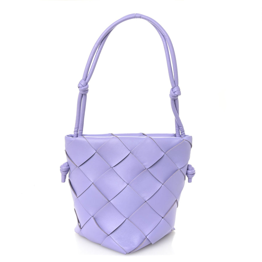 Bottega Veneta Nappa Maxi Intrecciato Clasp Bucket Bag Wisteria 2026 PRELOOV