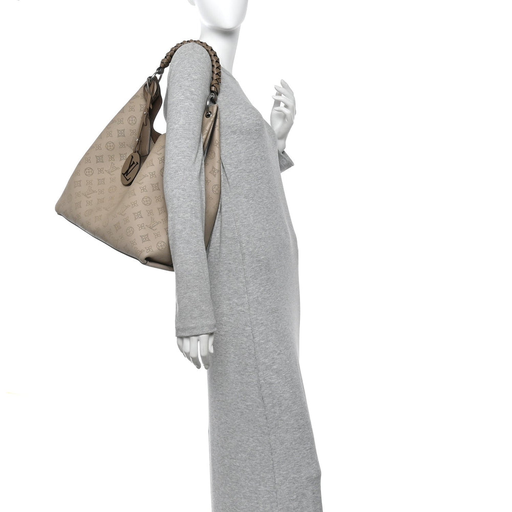Louis Vuitton Mahina Carmel Hobo Galet image 2