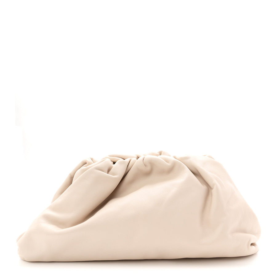 Bottega Veneta Smooth Butter Calf The Pouch Oversized Clutch Plaster 2026 PRELOOV