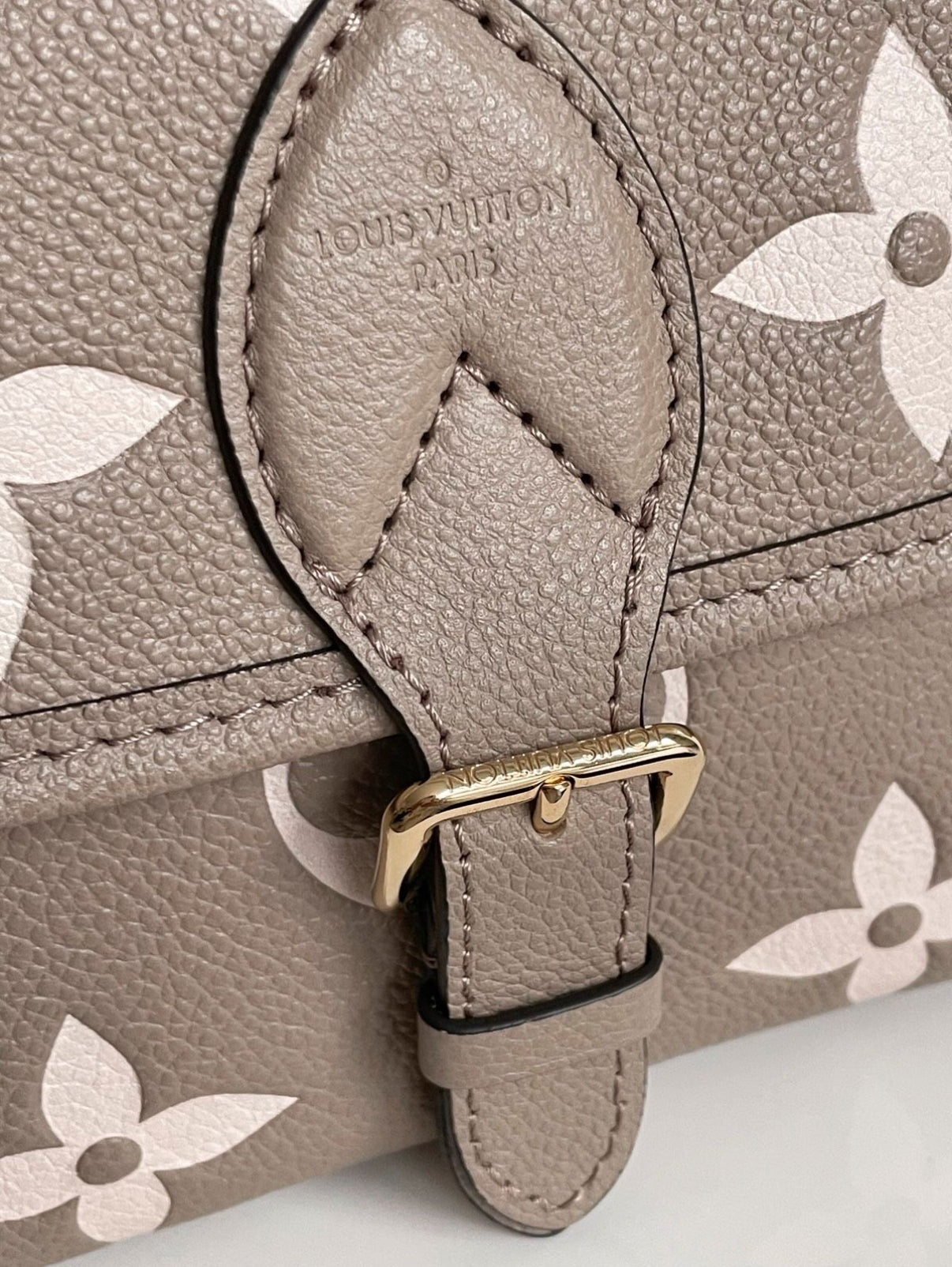 Louis Vuitton Diane Bag Tourterelle Cream Monogram Empreinte (M46583)