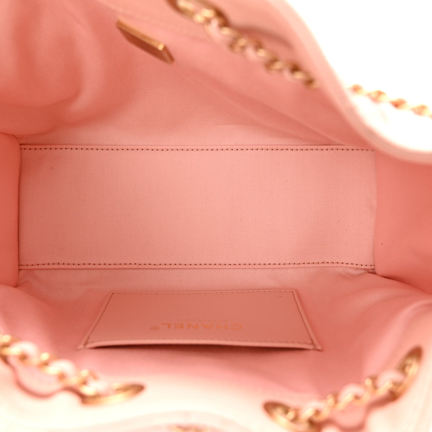 Chanel Caviar Quilted Mini Chanel 25 Handbag Light Pink 2026 – PRELOOV