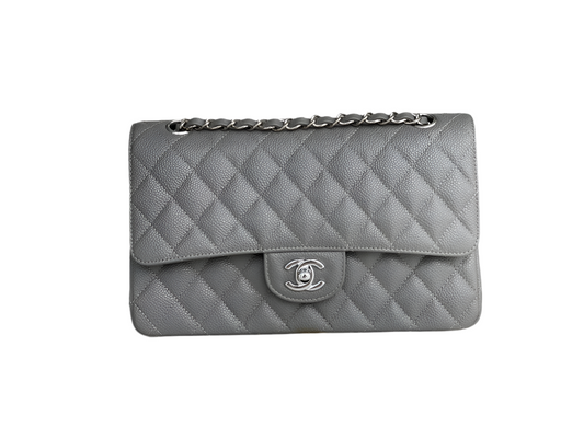 Chanel Classic Flap Bag Medium Grey Caviar met Silver Hardware