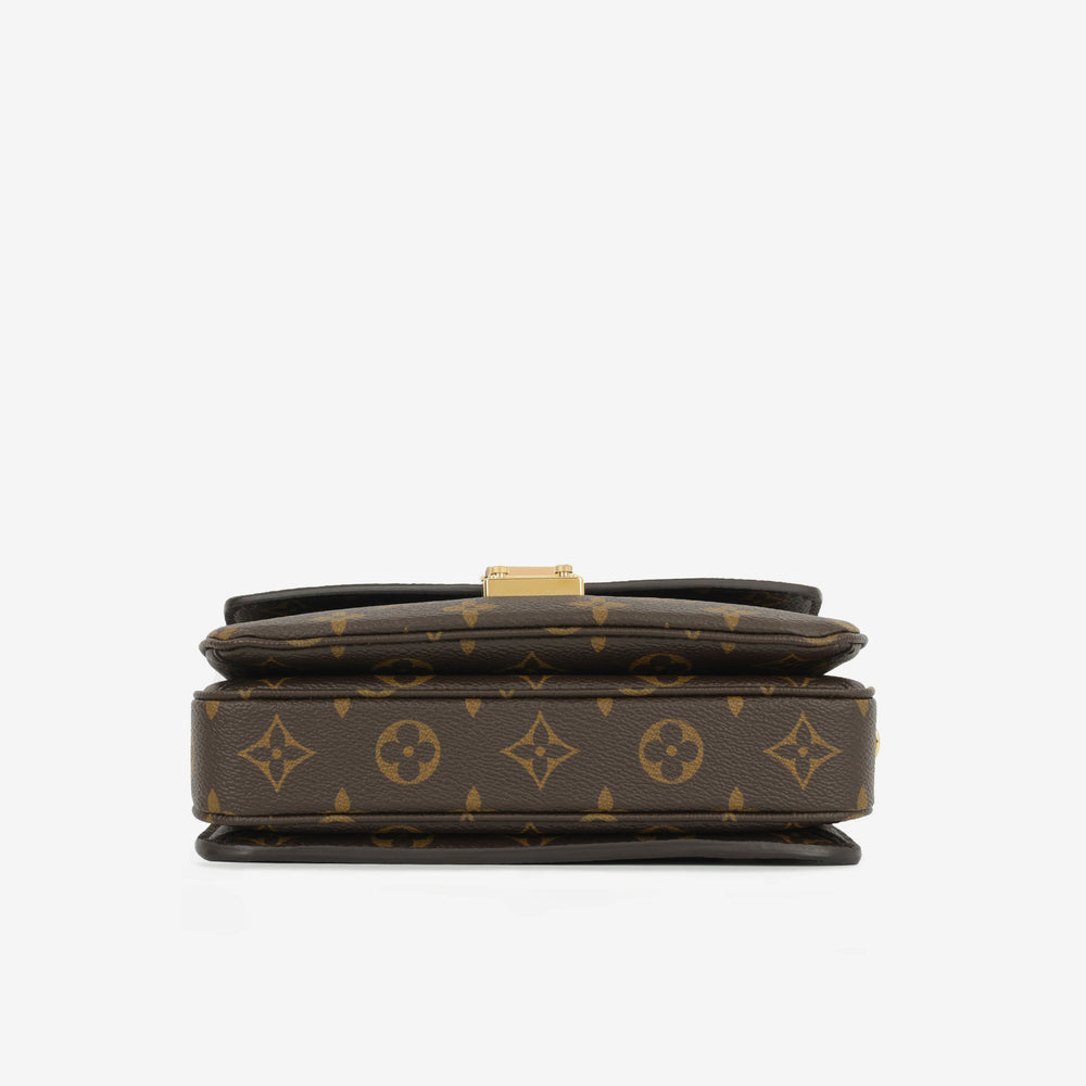 Louis Vuitton Pochette Métis East West Monogram – PRELOOV
