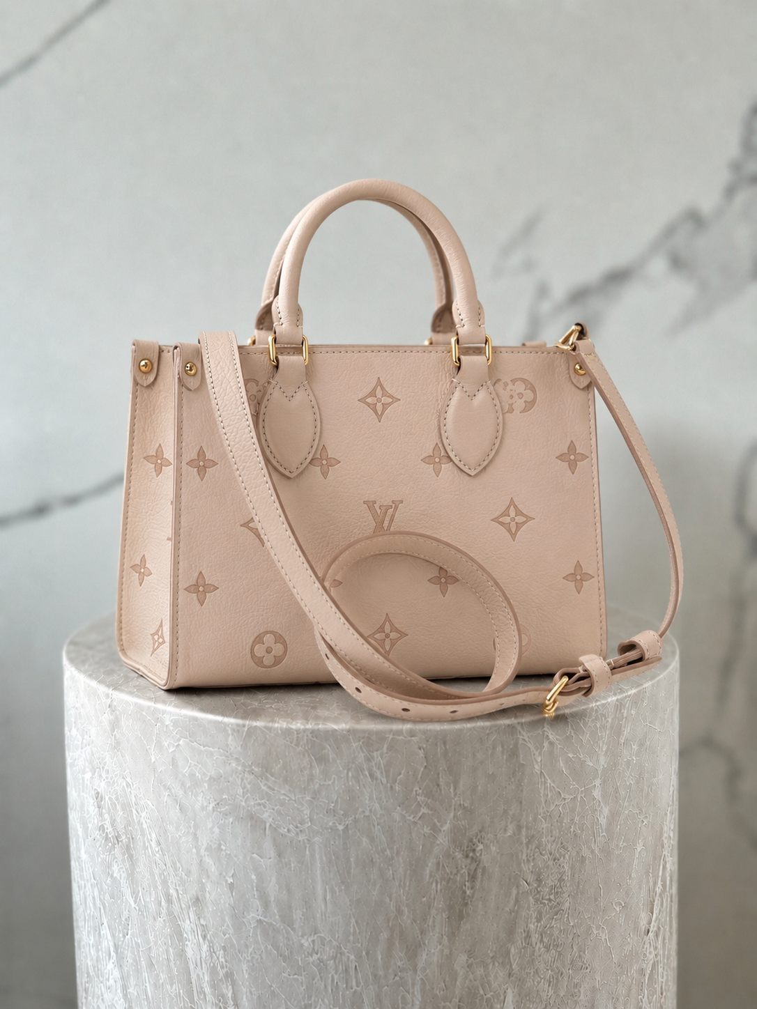 Louis Vuitton Onthego PM Eden Empreinte Monogram – PRELOOV