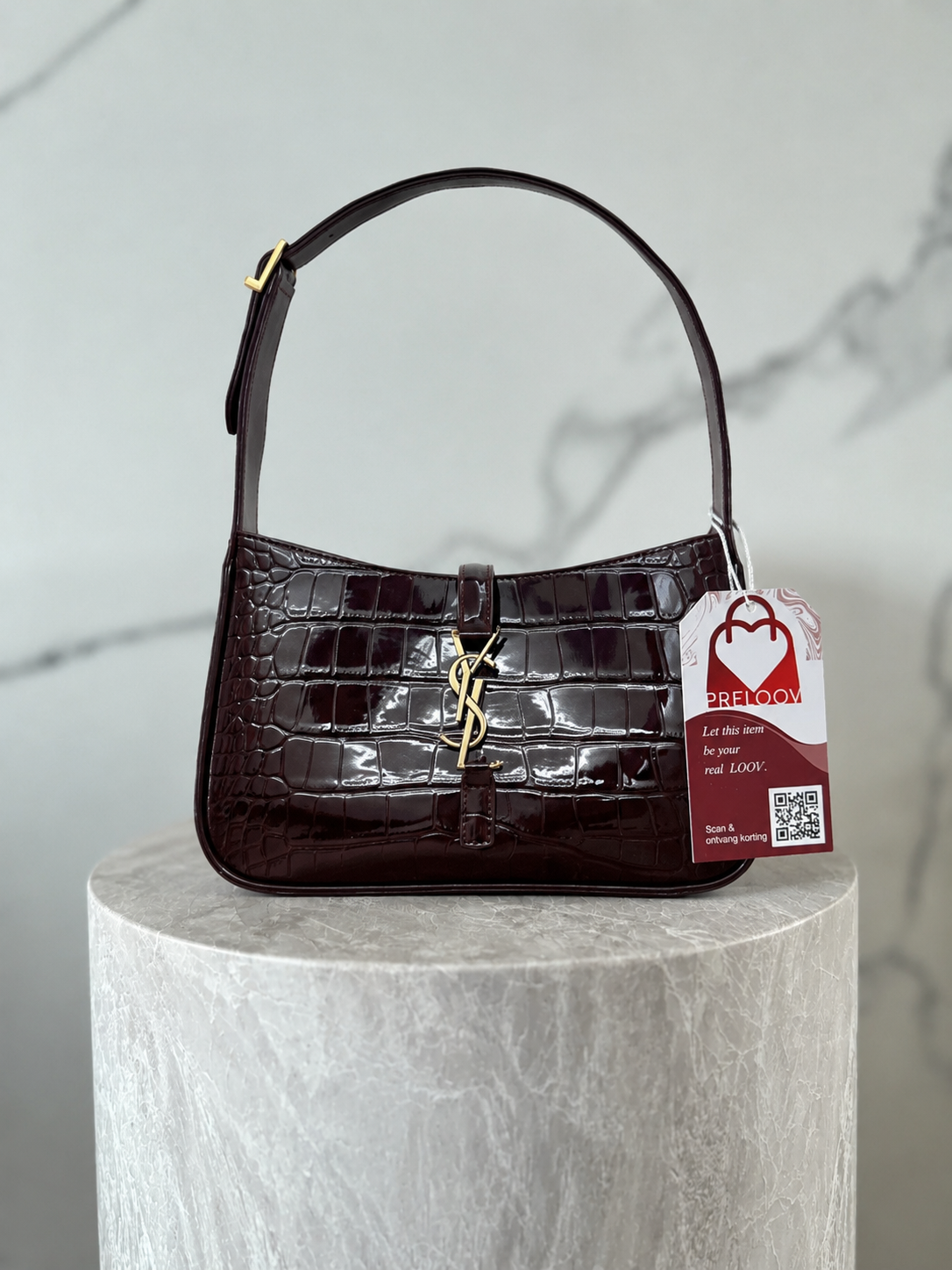 Saint Laurent Le 5 À 7 crocodile-effect bordeaux red