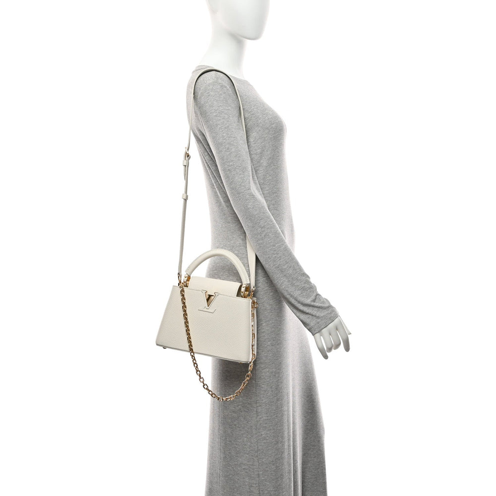 Louis Vuitton Small Chain My Capucines Snow Taurillon image 2