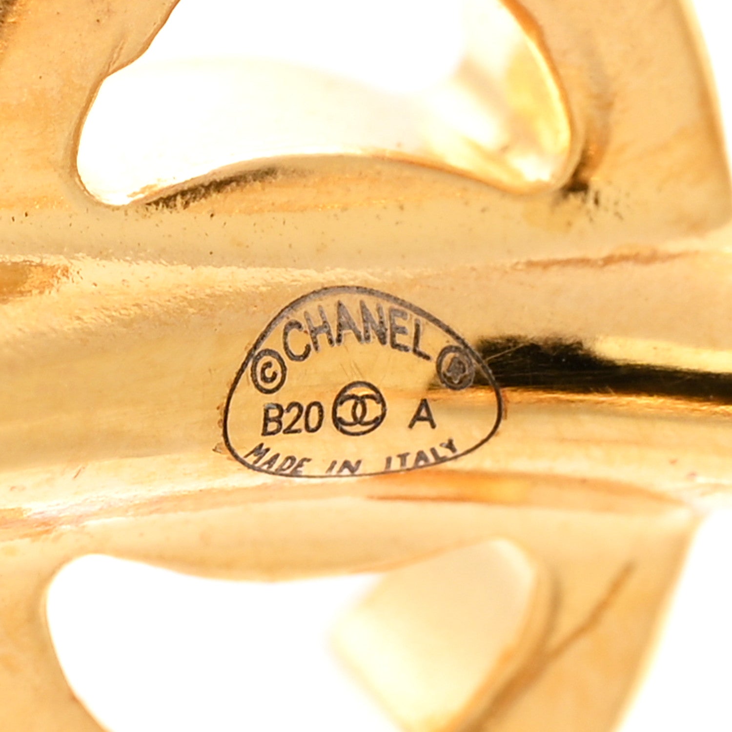 Chanel Pearl CC More Is More Small Hoop Earrings Gold image 3