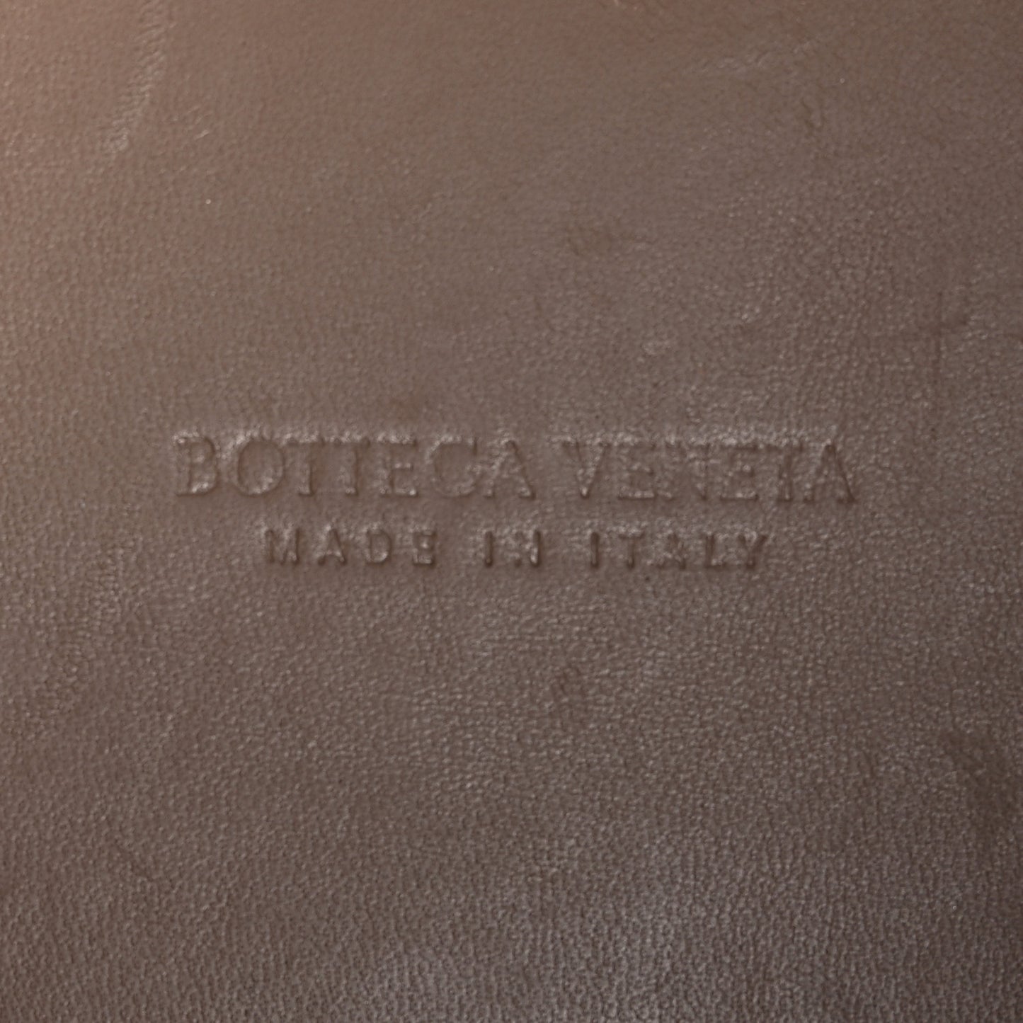 Bottega Veneta Small Andiamo Shoulder Bag Pinecone Brown Nappa Intrecciato Gold Knot – PRELOOV